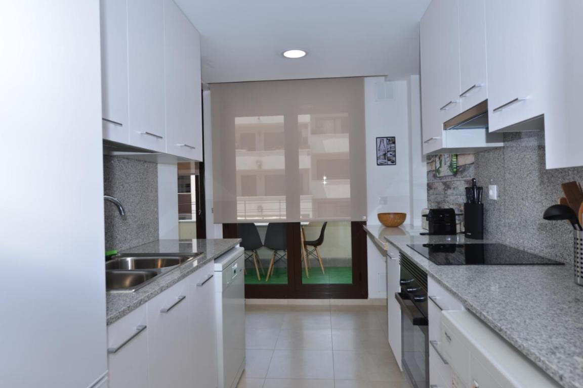 Apartamento Cerca Playa Con Balcon Y Bbq Calafell Eksteriør billede